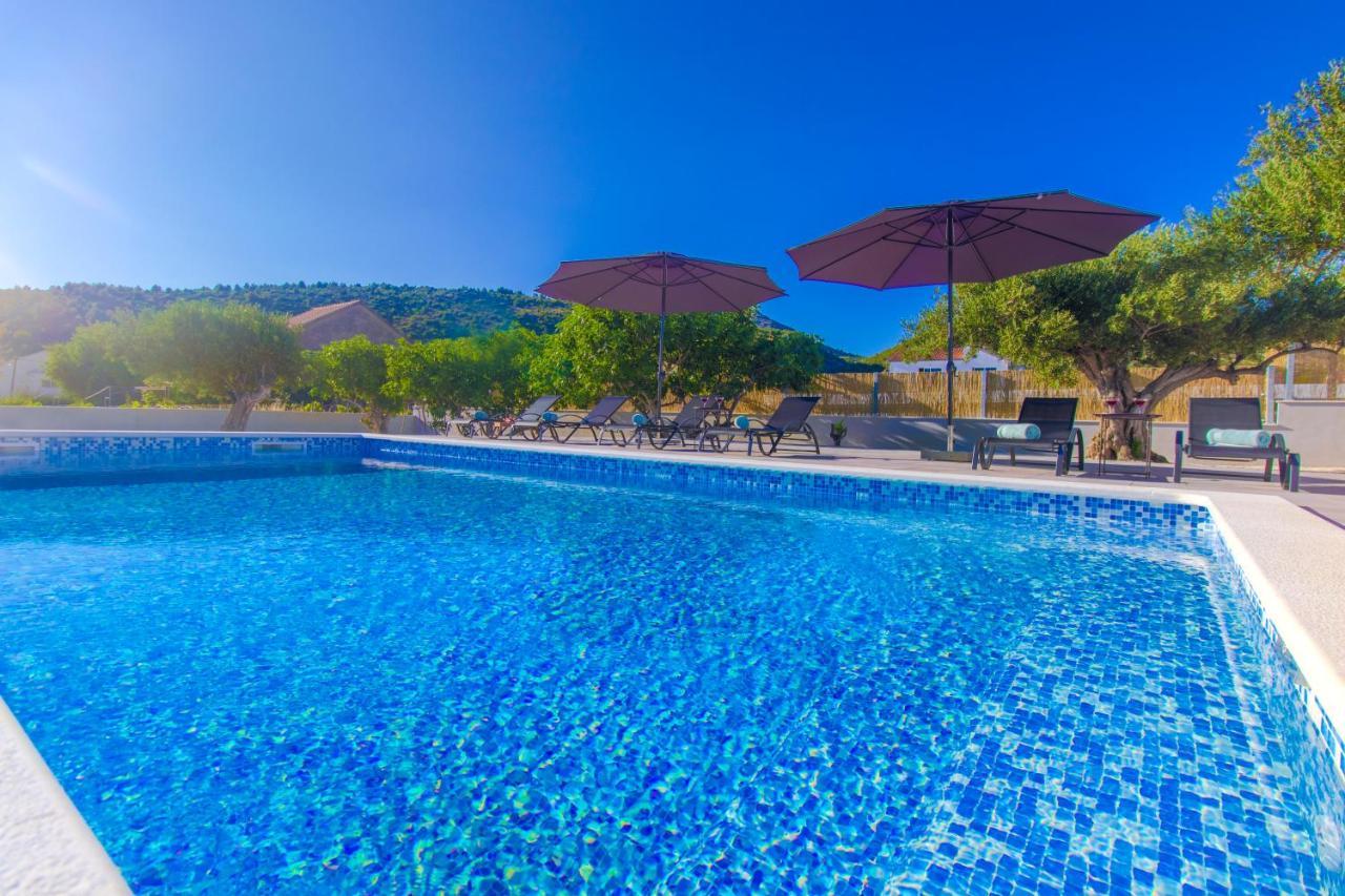 Villa Antonia With Heated Pool Dograde ภายนอก รูปภาพ