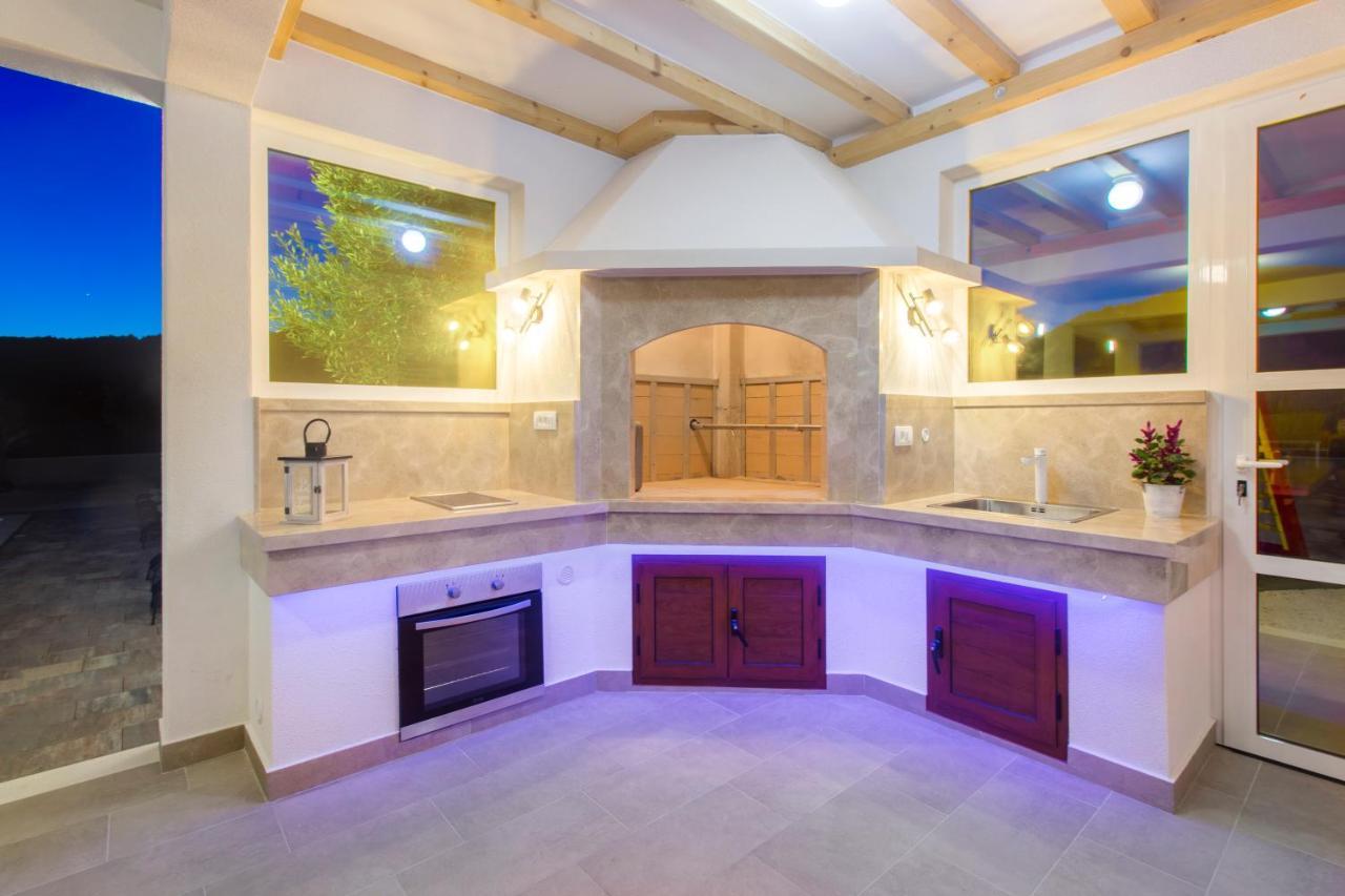 Villa Antonia With Heated Pool Dograde ภายนอก รูปภาพ